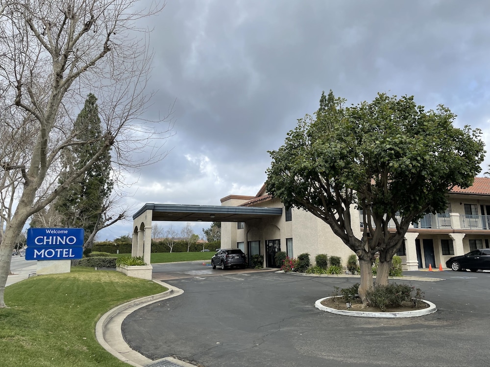 Chino Motel - photo 38