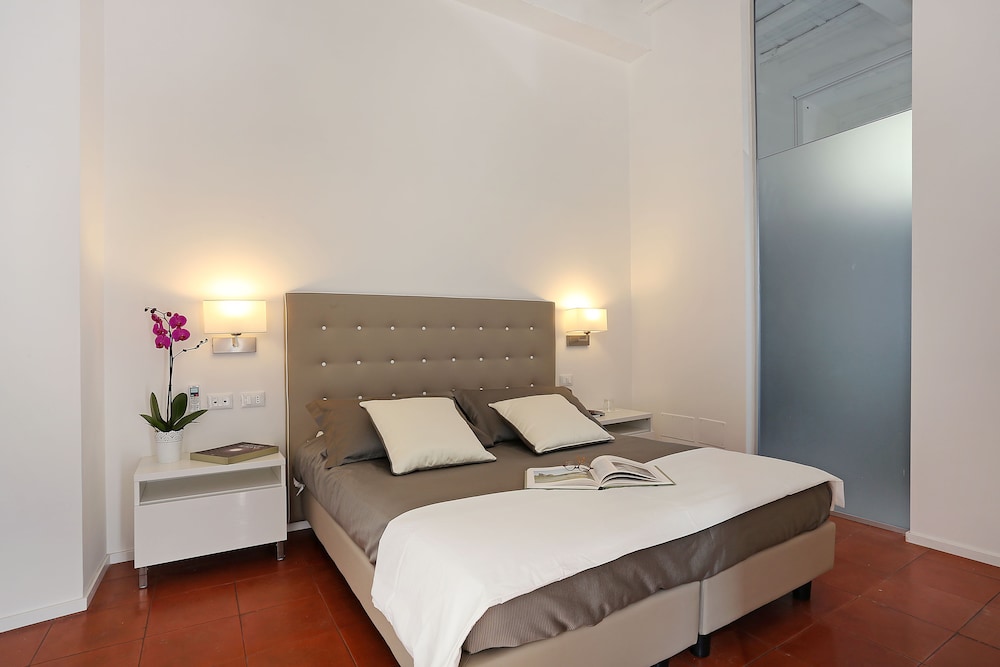 Domus Croce - carbon neutral hotel in Rome