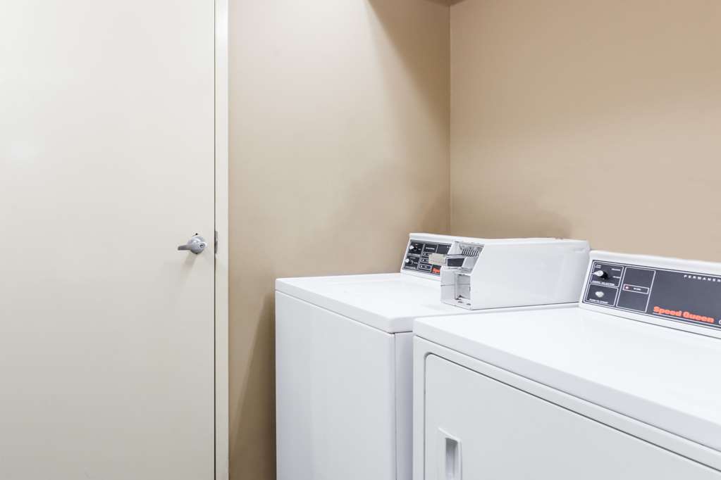 Days Inn by Wyndham Marianna - photo 6