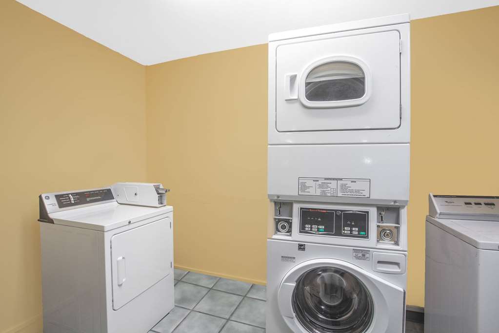 Baymont by Wyndham Coalinga - photo 13