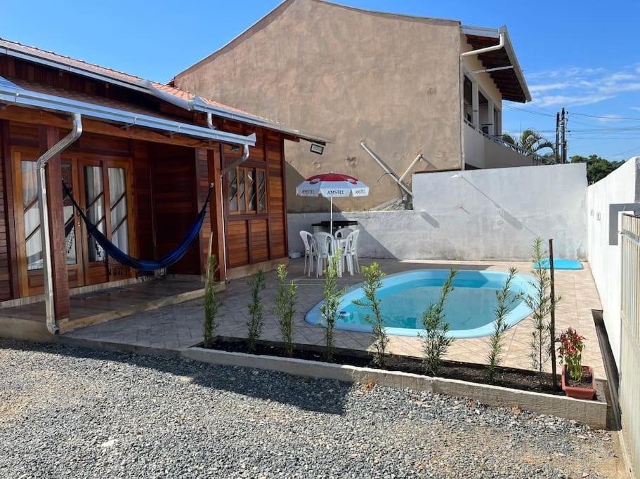 Casa Do Kelvio — 4-Star Luxury Hotel in Penha, Brasil