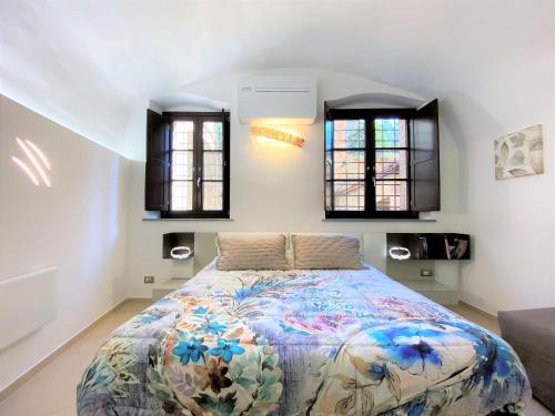 Violante House Appartamento Siena — 4-Star Luxury Hotel in Siena, Italy