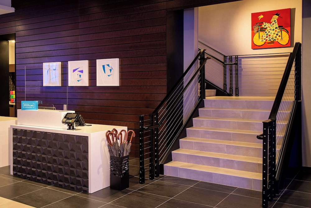 Hilton Garden Inn Redmond Seattle - photo 6