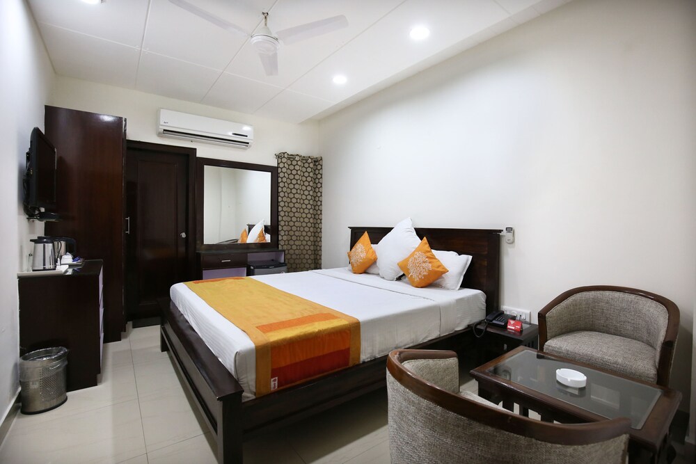 OYO 3791 Hotel Umed Grand in Jalandhar, India