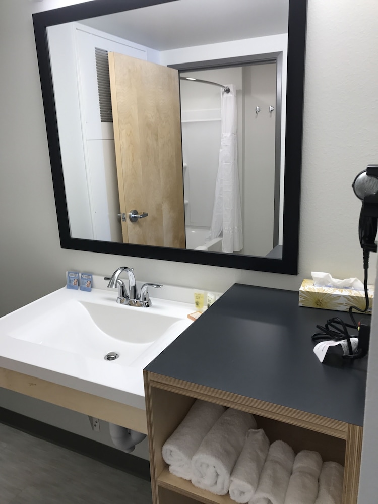 The Nest Hotel - photo 31