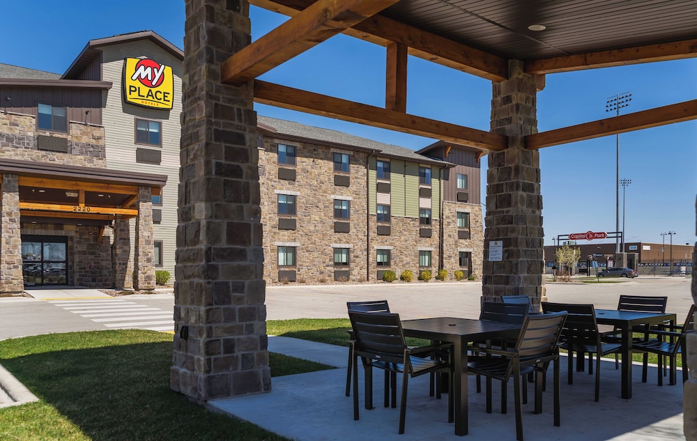 My Place Hotel Green Bay - photo 24