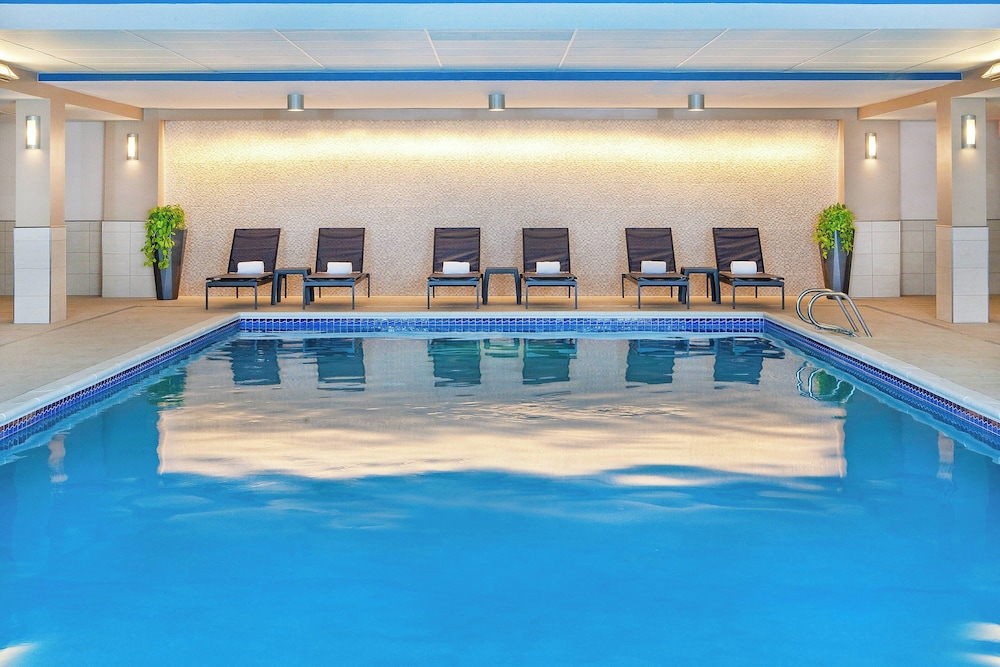 Sheraton Portsmouth Harborside Hotel - photo 30