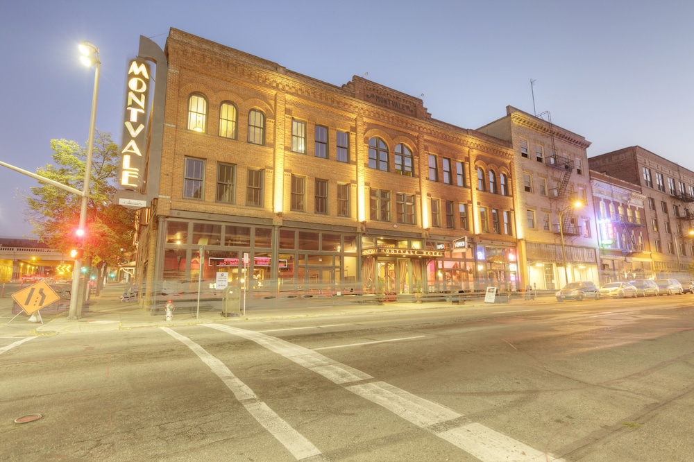 Montvale Hotel - photo 146