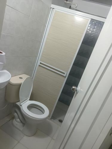 Alojamiento frente al complejo deportivo la gota fria in Valledupar, Colombia