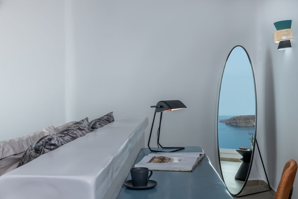 Athermi Suites Adults Only — Fira — photo 4