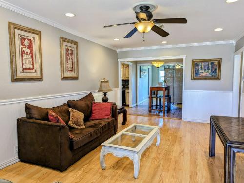 Glenwood Haus — 4-Star Luxury Hotel in Wichita Falls, United States