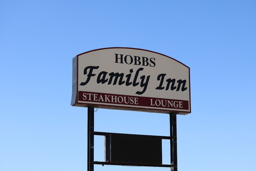 Super 8 by Wyndham Hobbs - photo 23