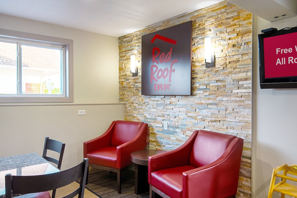 Red Roof Inn Cameron - photo 2