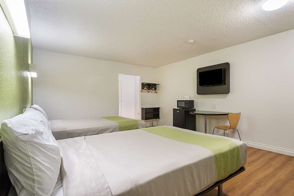 Motel 6 Santa Maria CA South - photo 10