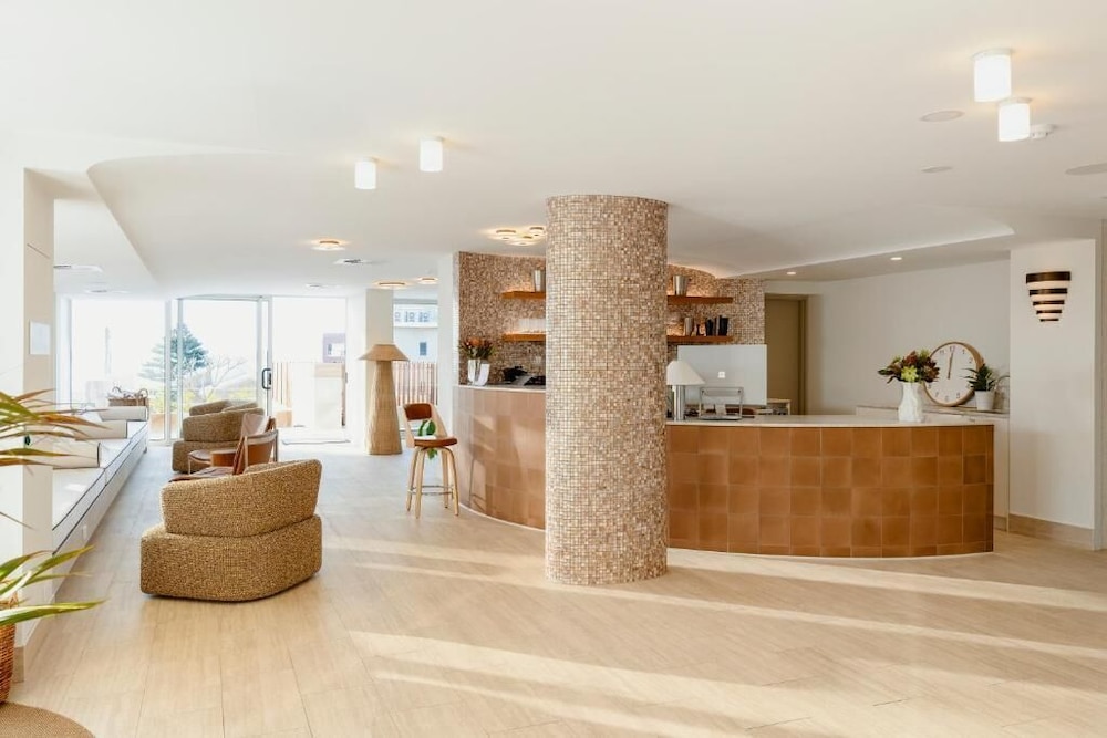 Marina Resort - carbon neutral hotel in Nelson Bay