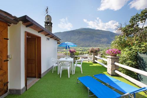 Casa Sabrina Appartamento Bianco — 4-Star Luxury Hotel in Aosta, Italy
