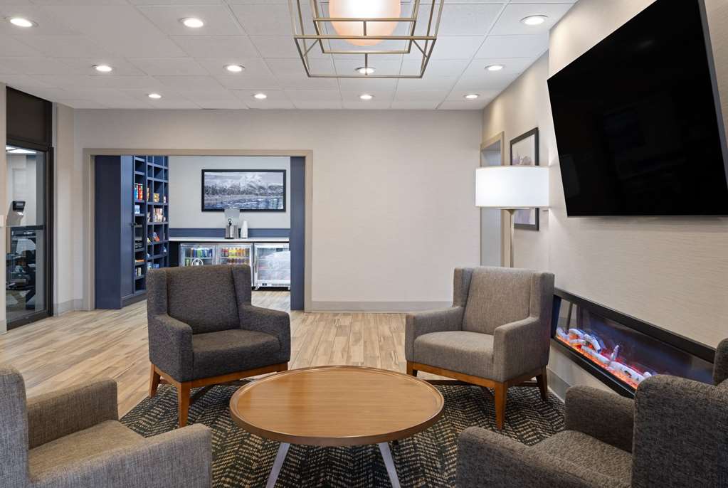 AmericInn by Wyndham Casper Event Center Area - photo 15