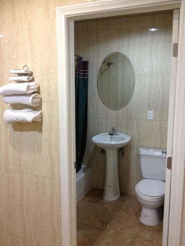 La Siesta Inn - photo 11