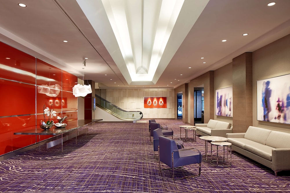 Hilton Long Beach Hotel - photo 11