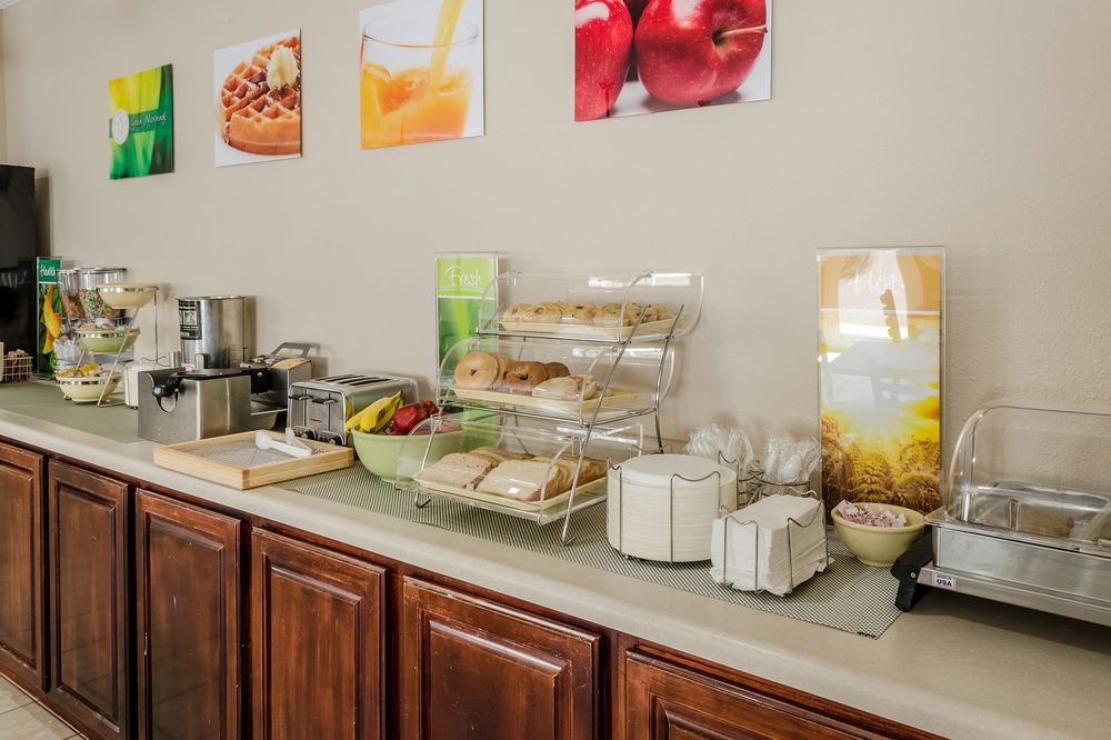 La Quinta Inn Gulf Shores - photo 60