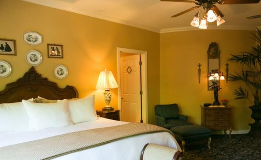 The Sanford House Inn & Spa - photo 30