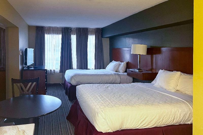 Days Inn by Wyndham Muskegon - photo 27