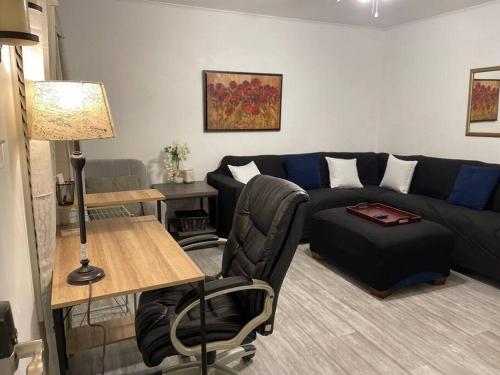 Comfort & Quiet in a central location — 4-Star Luxury Hotel in Elizabeth, United States