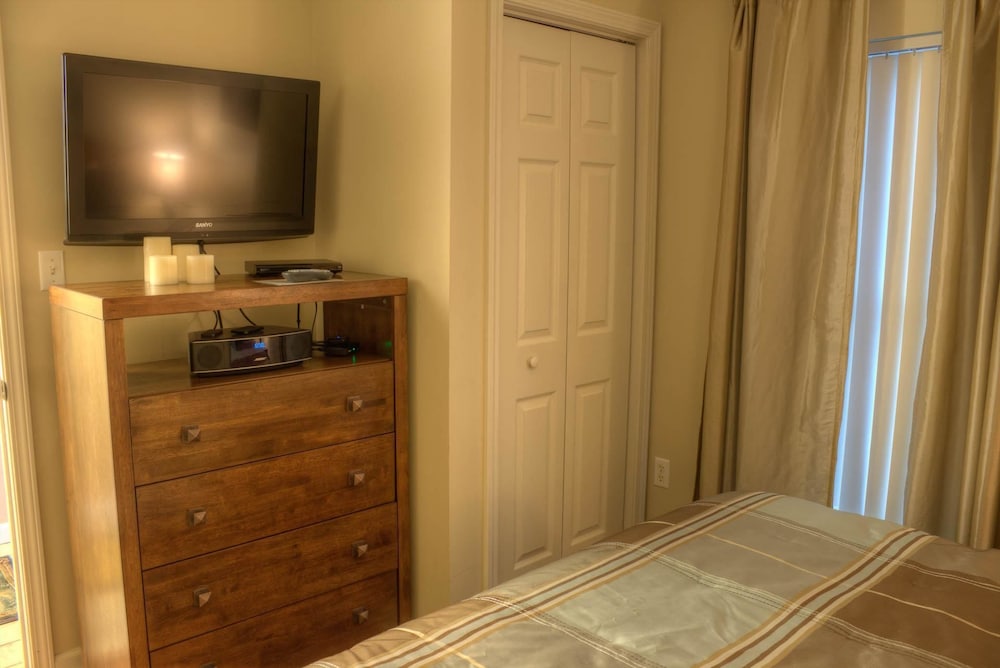 Whispering Pines 341 — 4-Star Luxury Hotel in Pigeon Forge, United States