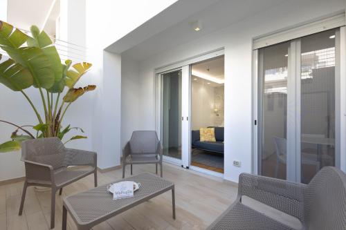 WePuglia Appartamento Grottelle — 4-Star Luxury Hotel in Polignano A Mare, Italy
