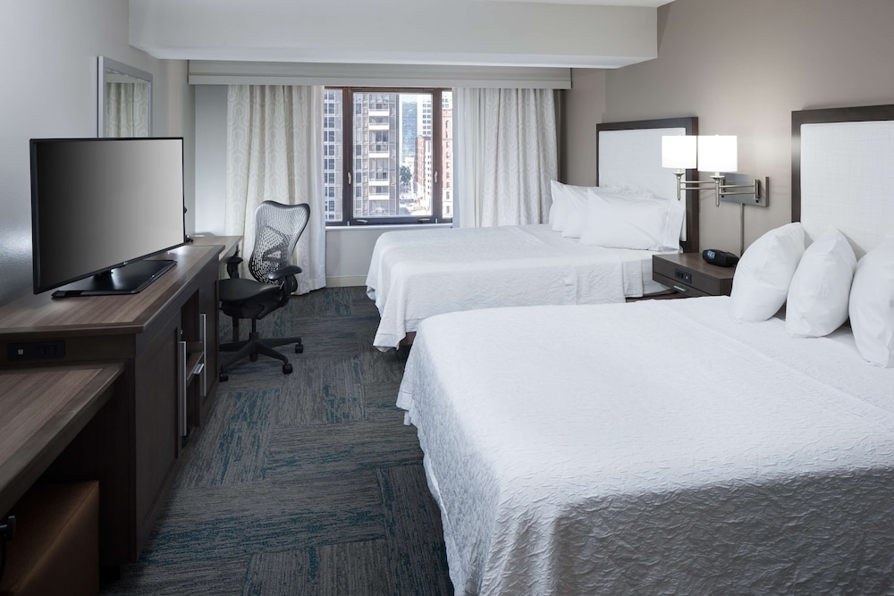 Hampton Inn St. Louis Downtown at the Gateway Arch - photo 19