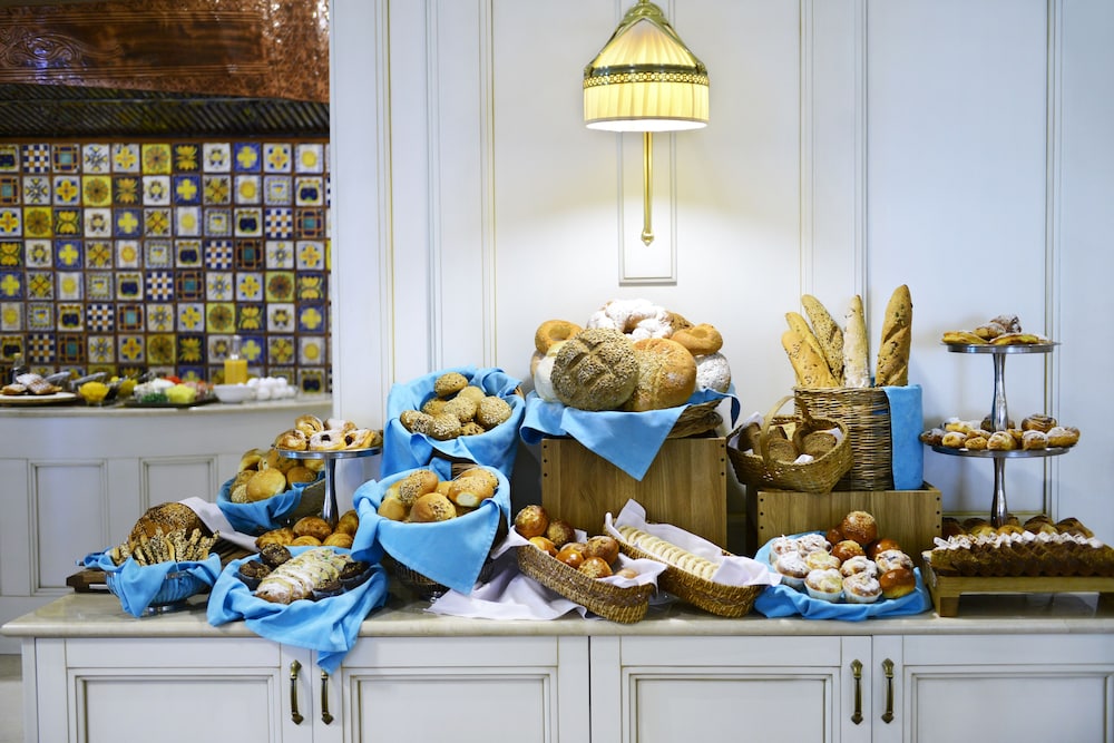 מזון ומשקאות