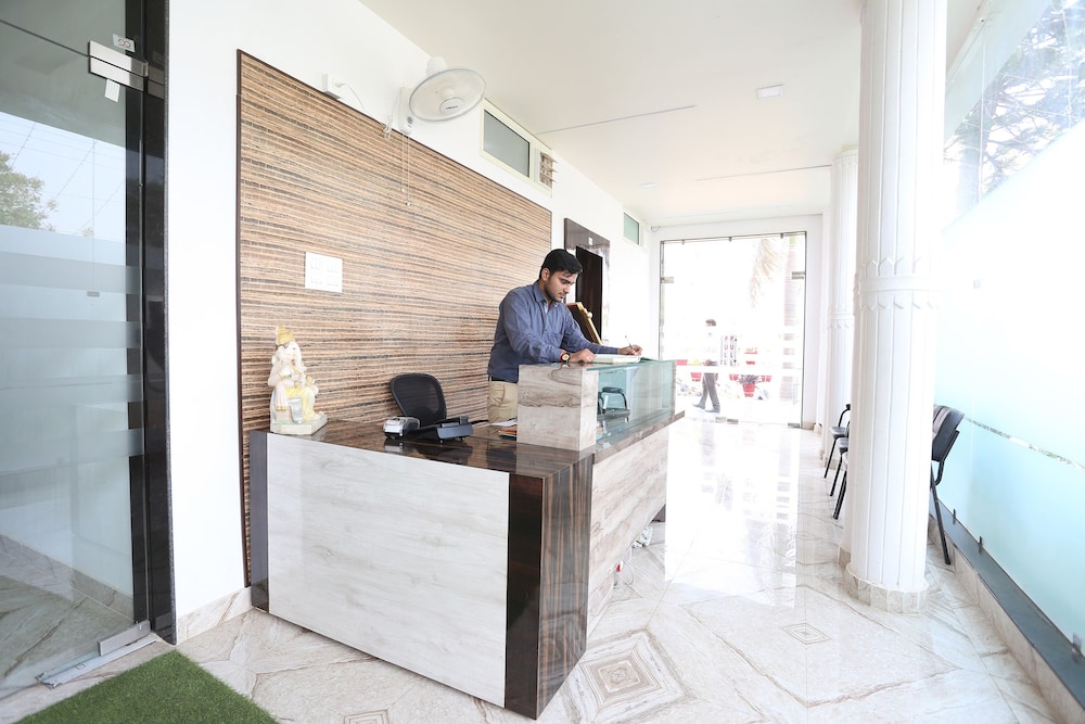 OYO 42965 Hotel The Marvellous in Jhansi, India