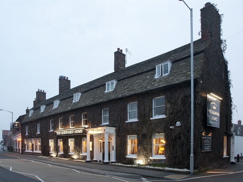 The Goddard Arms — Swindon