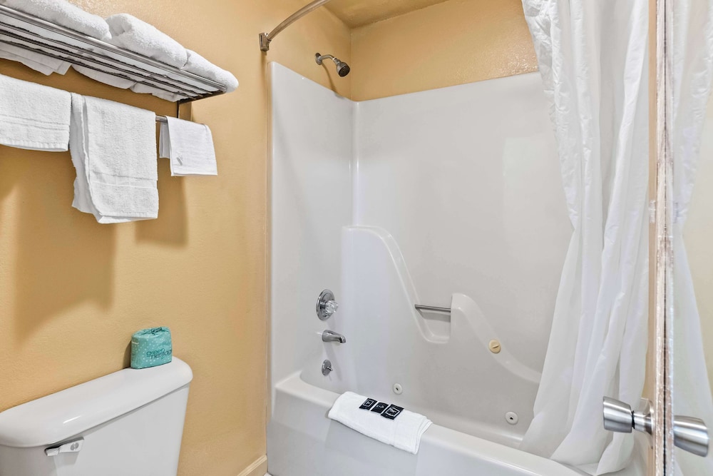 Americas Best Value Inn Athens TN - photo 18