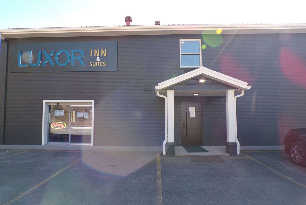 Elkins Economy Inn - photo 3