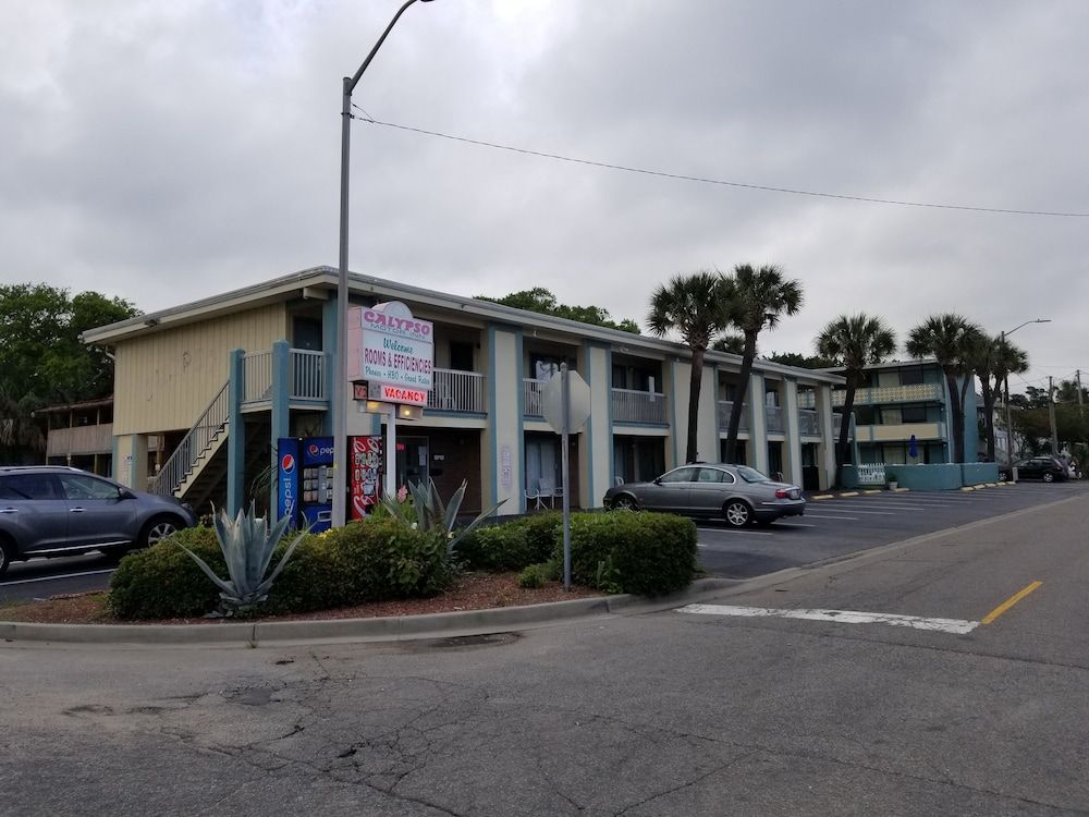 Calypso Motor Inn - photo 21