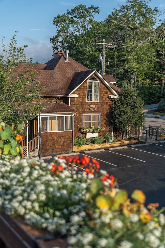 Ridgeway Inn - photo 98