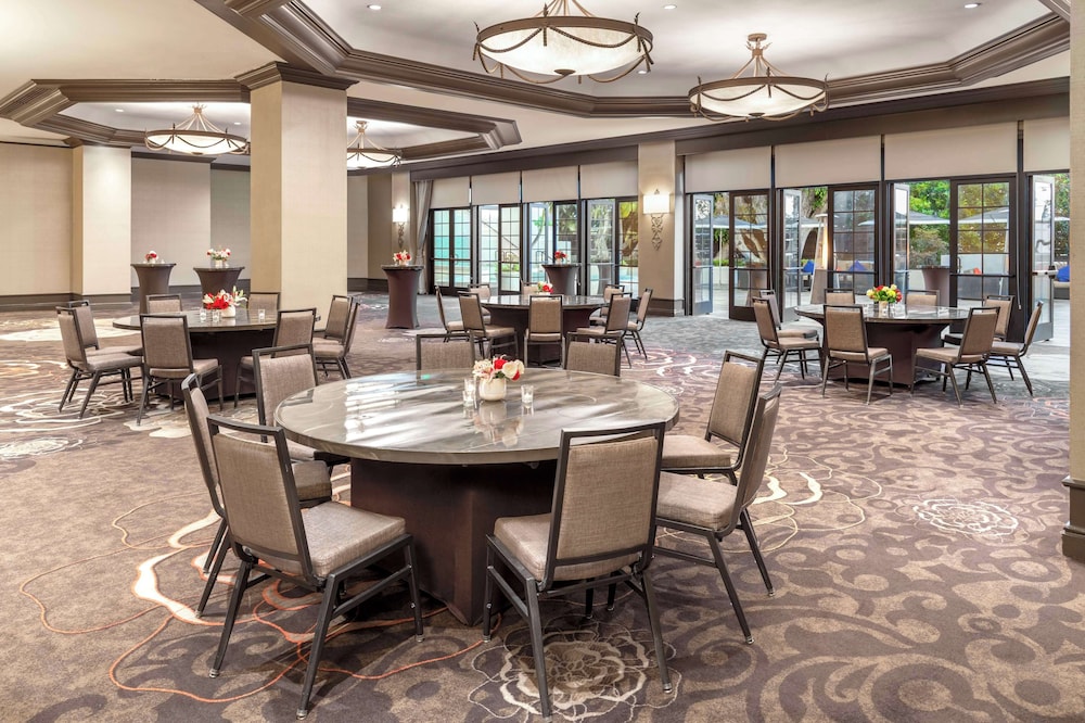 Hilton Orange County Costa Mesa - photo 82