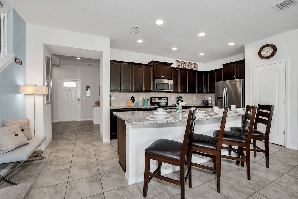 2030 Majorca Drive - photo 10