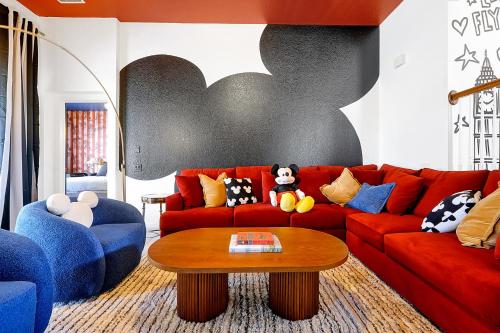 Whimsical Mouse Manor - last minute hotel in Orlando