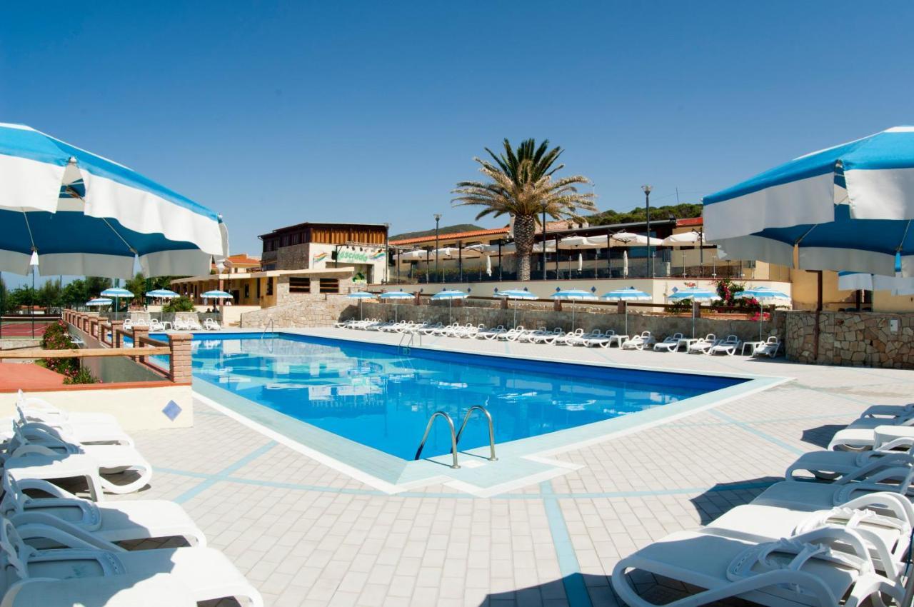 Club Coralia Rasciada — 4-Star Luxury Hotel in Castelsardo, Italy