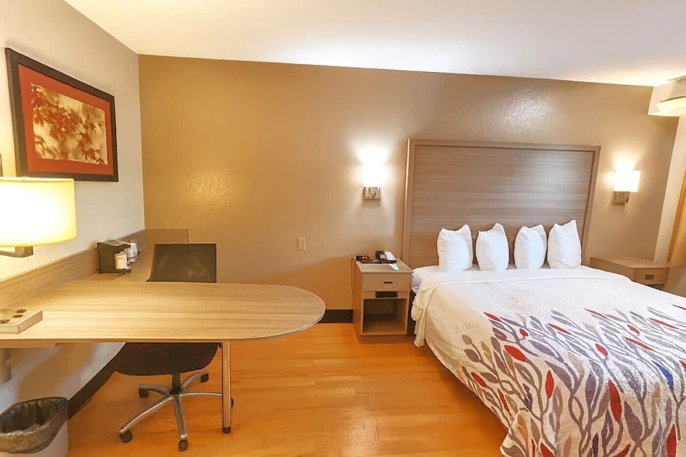 Red Roof Inn Washington DC Columbia Fort Meade - photo 17