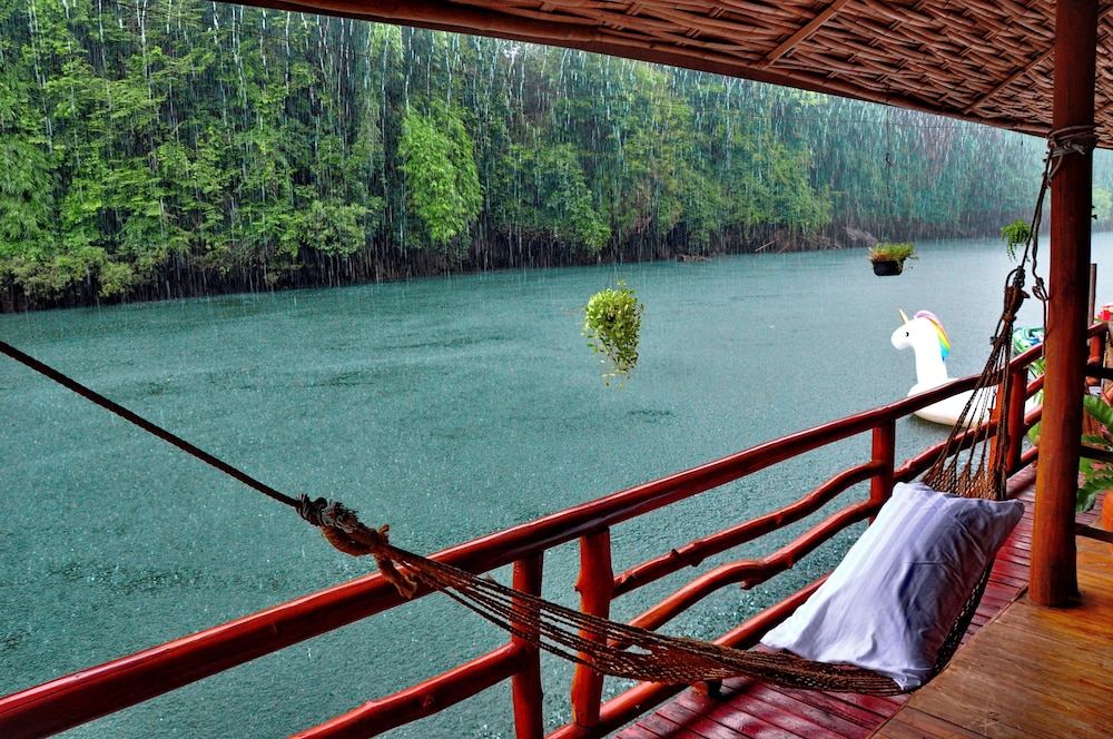 Mek Kiri River Kwai Resort — hotel in Thong Pha Phum