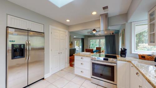 19 Heath Dr - photo 6