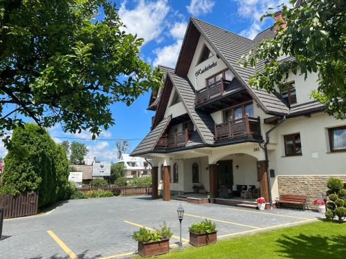 D.W. Kuchtówka in Bukowina Tatrzanska, Poland