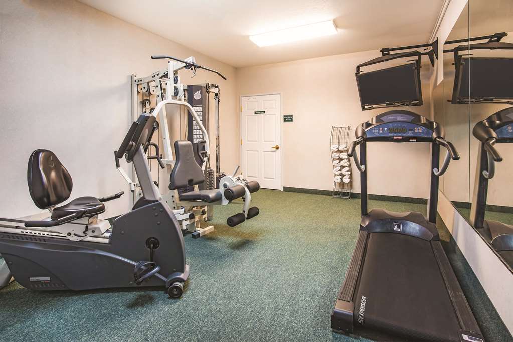 La Quinta Inn & Suites by Wyndham Fruita - photo 9
