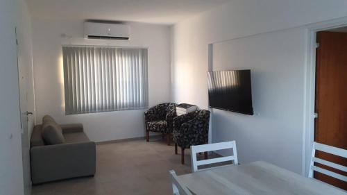 LC 1706 Dpto. zona Costa del Limay — 4-Star Luxury Hotel in Neuquen, Argentina