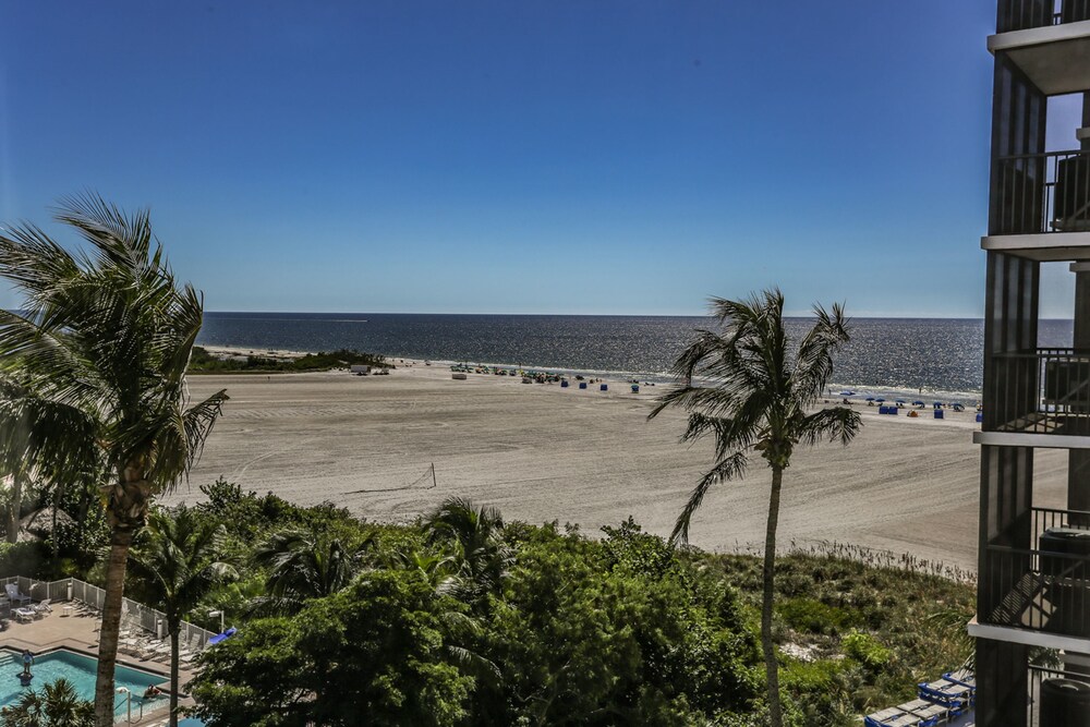 Island Winds 702 - photo 32