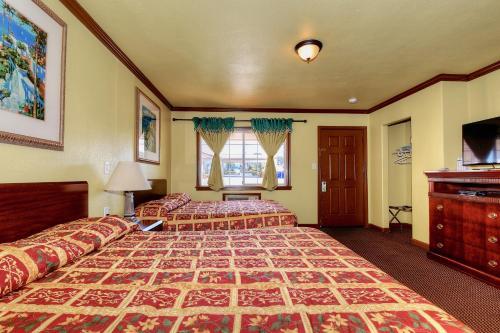 Bayside Inn - photo 12