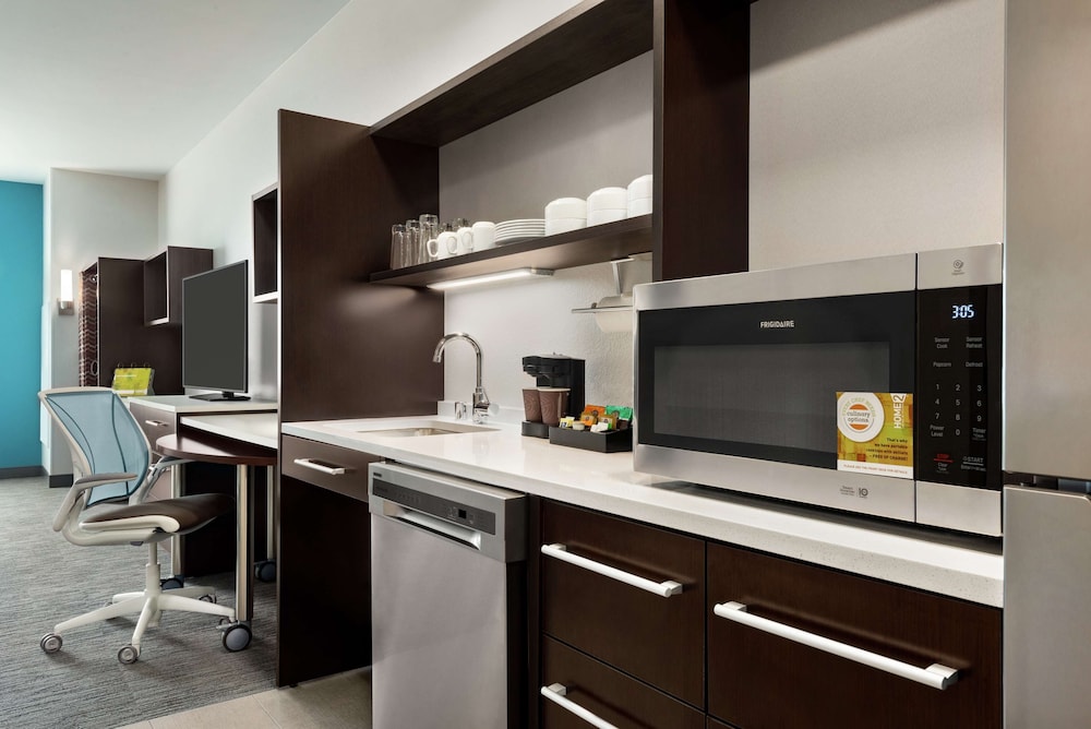 Home2 Suites by Hilton Madison Central Alliant Energy Center - photo 19